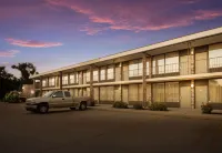 Best Western Inn Hotel di 