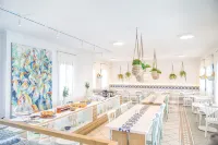 Romantica Hotel Apartments Dhiakofti 호텔