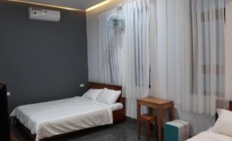 Ayaru Hotel