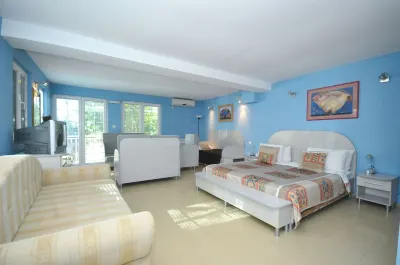 Hotel Oaza Hôtels à : 