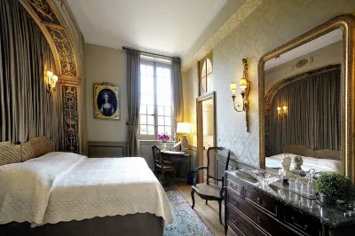 Château-Hôtel de Bourron Các khách sạn ở Treuzy-Levelay
