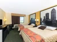 Super 8 by Wyndham Perry IA Hotels in Perry