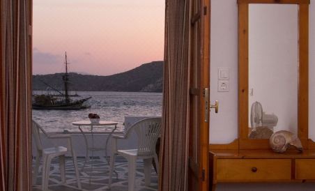 Flisvos Hotel - Housity