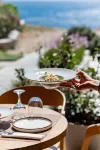 Super Paradise Hotel - sarapan
