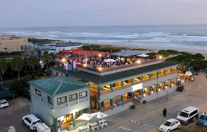 Pili Pili Beach Cabanas