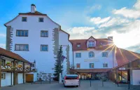 Schloss Hotel Wasserburg - Beach