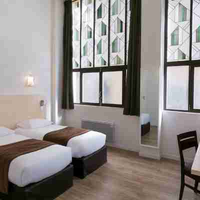 Hôtel Foch Rooms