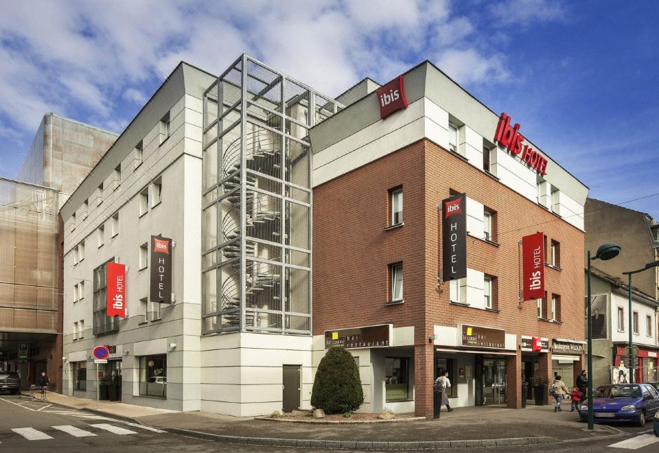 Ibis Aéroport Bâle-Mulhouse 사진