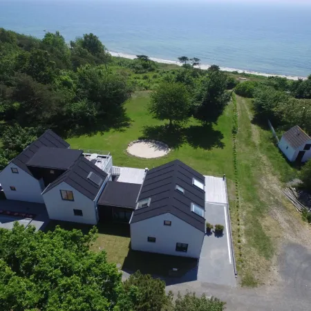 "Benna" - 120m from the Sea