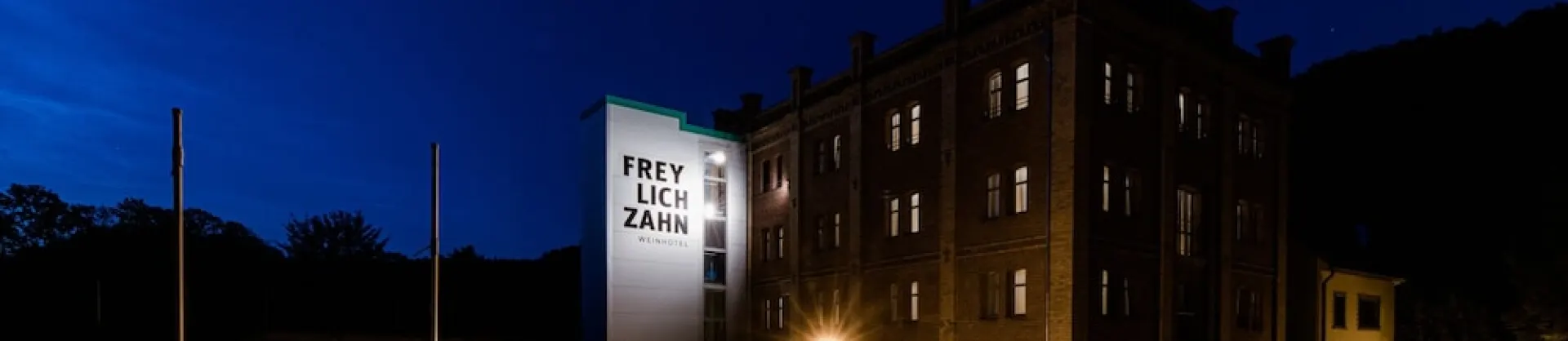 Four-Star Hotels