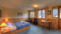 Candlelight Lodge Hotels in Thredbo