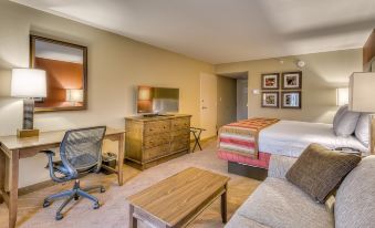 La Quinta Inn & Suites by Wyndham Pigeon Forge