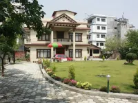 Dipankara Holiday Home Hotel di Baudhatinchule