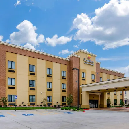 Comfort Inn & Suites Shawnee - Kansas City