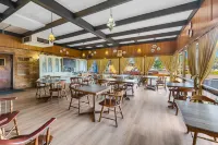 Plainsman Motel Hotels in Forbes