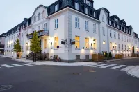 Home Hotel Atlantic Hotels near Ovre Myra
