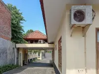 Hotel Istiqlah Syariah Hotels in Giri