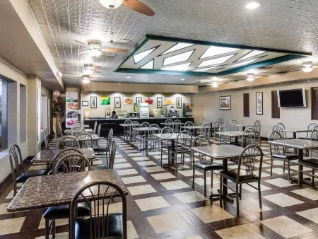 Ramada by Wyndham Odessa Near University of Texas Permian