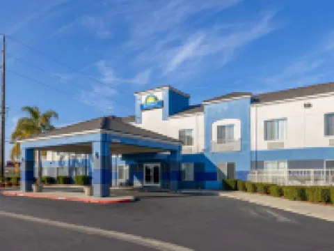 Days Inn by Wyndham Lathrop Hoteles en Lathrop