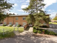 "Lenke" - 100m from the Sea