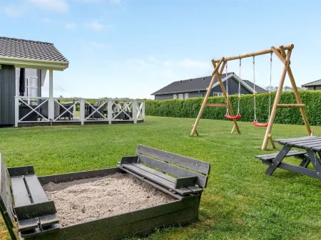 "Gustava" - 700m from the Sea Отели в г. Sydals