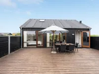 "Elara" - 200m from the Sea