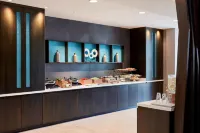 SpringHill Suites Franklin Mint - breakfast