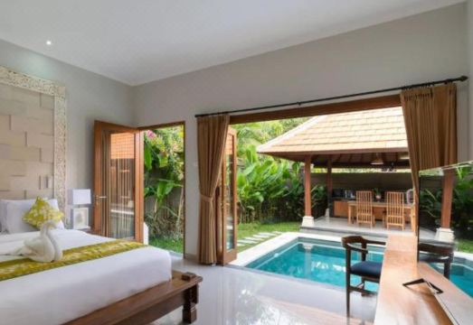 3. 쓰리 브라더스 ..