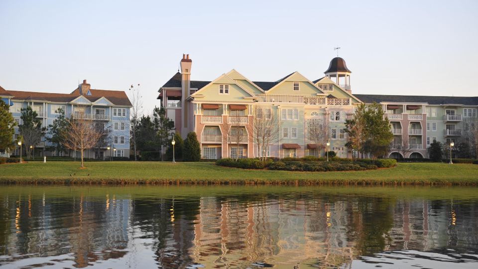 Disney's Saratoga Springs Resort & Spa