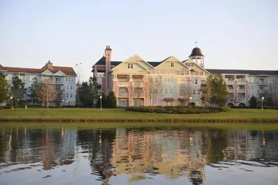 Disney's Saratoga Springs Resort & Spa Hotels in Лејк Буена Виста