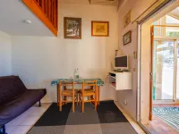 Petite Cigale Hotels near Plage Saint Pierre La Mer