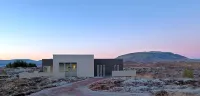 Kerbyggd: Luxury House and Cottage in Golden Circle Hotels in Solheimar
