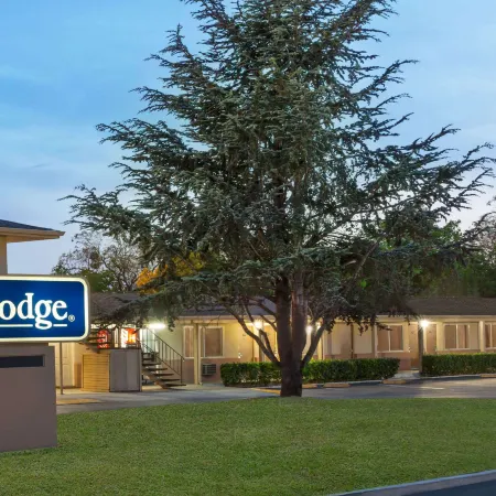 Travelodge by Wyndham Santa Rosa Wine Country