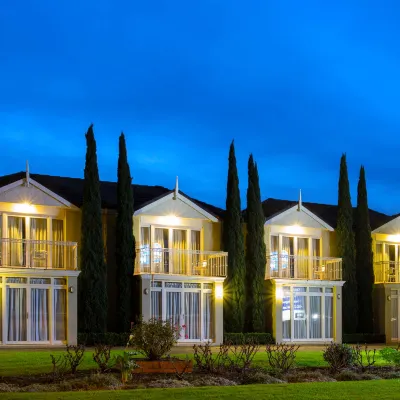Best Western Colonial Village Motel Hotels near Warrnambool
