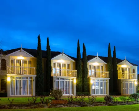 Best Western Colonial Village Motel Hotels in Warrnambool