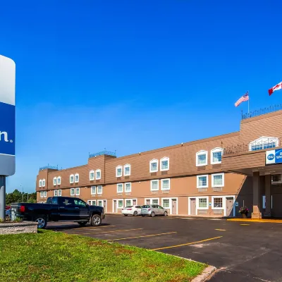 Best Western Thunder Bay Crossroads Hotels near Amethyst Mine Panorama