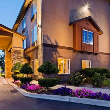 Best Western Plus Rama Inn  Suites