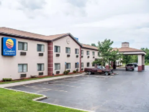 Comfort Inn & Suites Hamburg - Buffalo South Hotels in Hamburg