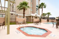 Drury Inn & Suites McAllen - 3-Star