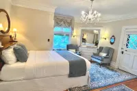 Manor House Inn Hotels in Norfolk