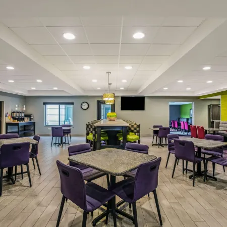 La Quinta Inn & Suites by Wyndham Kearney