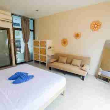 Phangan Arena Hostel Rooms