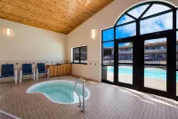 Best Western Plains Motel - Hot Tub