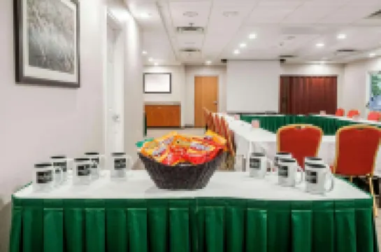 컨트리 인 & 스위트 바이 래디슨, 쿡빌, 테네시