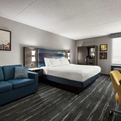 Hampton Inn Chicago-O'Hare Int'l. Airport Hotels near St. Gertrude Catholic Church, Franklin Park