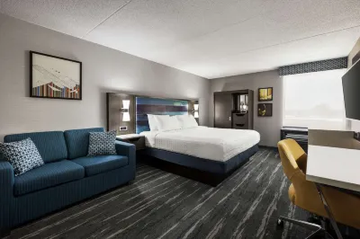 Hampton Inn Chicago-O'Hare Int'l. Airport Hotels in Schiller Park