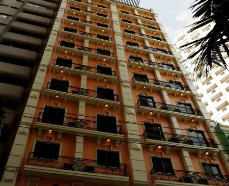 Royal Bellagio Hotel