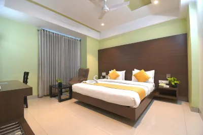 Season 4, Sangli Hotels near Sangli Fort