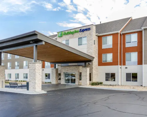 Holiday Inn Express & Suites CHICAGO WEST - ST CHARLES by IHG Hotels in Kane County