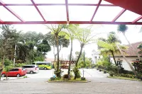 Hortus Inn - parking